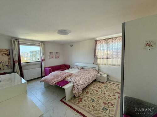 Schlafzimmer - 3 Zimmer Etagenwohnung in Frankfurt am Main