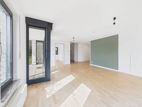 offene Raumaufteilung - Etagenwohnung mit 91,00 m&sup2; in Wiesbaden zum Kaufen