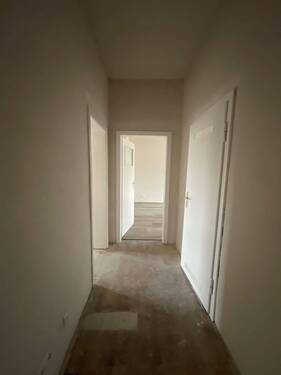 Eingang2 - Etagenwohnung mit 89,60 m&sup2; in Duisburg zur Miete