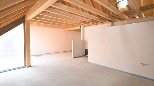 offen zum Wohnzimmer - Etagenwohnung mit 139,30 m&sup2; in Berching zur Miete