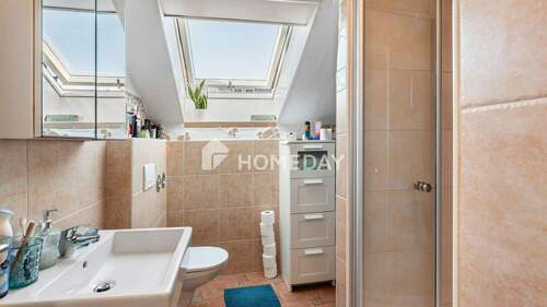 1. OG Badezimmer 1 - 