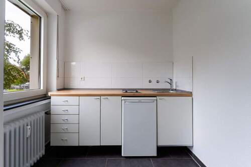 Küche - 1 Zimmer Etagenwohnung in Meerbusch