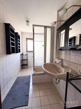 Kleines Badezimmer OG - 