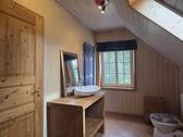 Badezimmer DG zu Schlafzimmer 1 - 