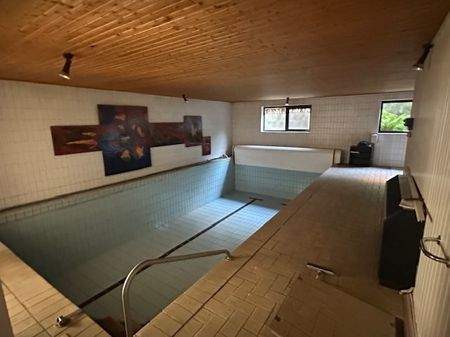 Schwimmbad - 