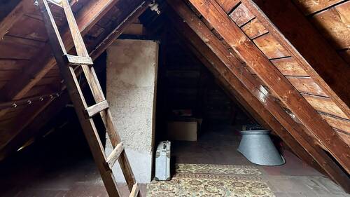 Blick auf den Dachboden - 