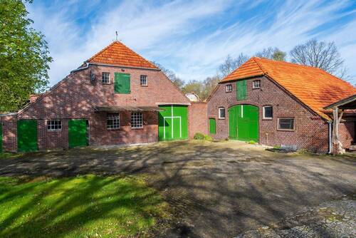 Straßenansicht (1) - Mehrfamilienhaus, Wohnhaus mit 175,00 m&sup2; in Bockhorn-Moorwinkelsdamm zum Kaufen