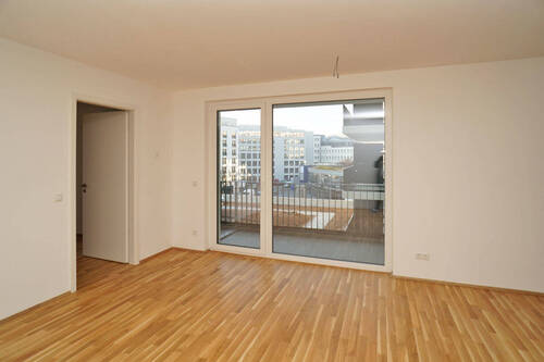Wohnen - 4 Zimmer Etagenwohnung in Dresden