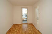 Zimmer 2 - 