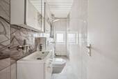 Dusche 1. OG - 