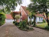 Wohnhaus - Gemütliches EFH mit großem Garten, Garage und Nebenräumen - ruhiges Wohnen mit viel Platz