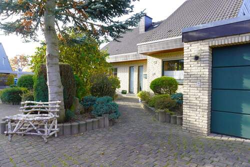 Außenansicht Hofeinfahrt - 