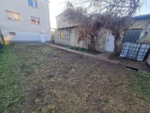 Grundstück - Doppelhaushälfte mit 97,00 m&sup2; in Bitterfeld-Wolfen zum Kaufen