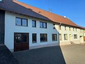 Straßenansicht - Großes Wohn- und Geschäftshaus mit gut ausgestatteter Schreinerei