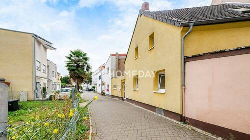 Außenansicht 2 - 4 Zimmer Einfamilienhaus in Köln