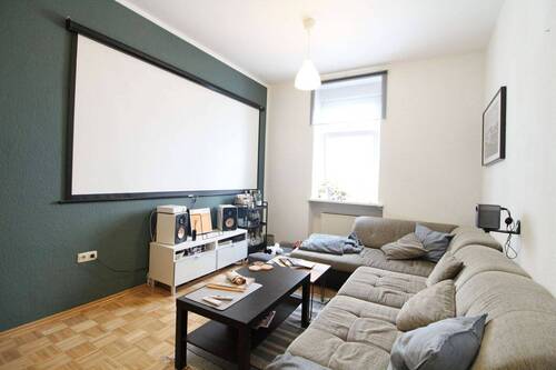 Wohnzimmer - 3 Zimmer Etagenwohnung in Magdeburg