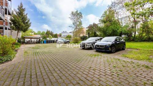 Parkplatz - 