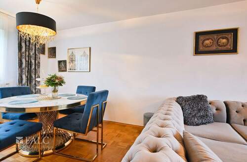 Wohnbereich - 3 Zimmer Etagenwohnung zum Kaufen in Brühl