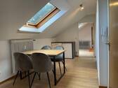 Bild 1 - Charmante, möblierte Dachgeschosswohnung nur 500 Meter vom Bodensee entfernt