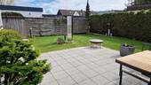 Garten mit Wassersäule - 