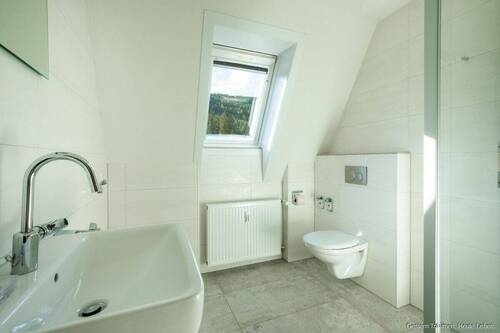 Bad DG - 8 Zimmer Mehrfamilienhaus, Wohnhaus zum Kaufen in Titisee-Neustadt