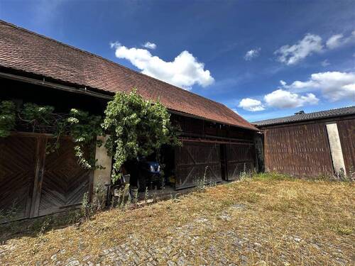 Hof und Scheunen - 