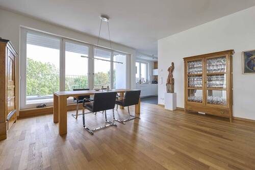 Essen und offene Küche - Etagenwohnung mit 142,00 m&sup2; in Berlin zum Kaufen