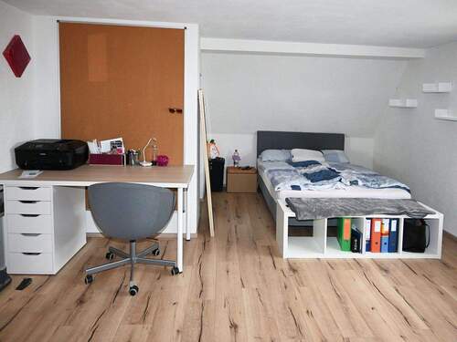 Wohn-, Schlafbereich Dachgeschoss - 