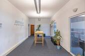 Empfang - 6 Zimmer Büro in Büdelsdorf