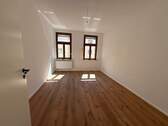 Zimmer 2 - 3 Zimmer Etagenwohnung zum Kaufen in Nürnberg