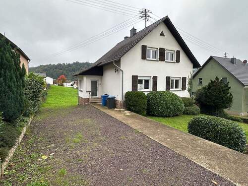 8927a07c-97a0-43ef-a006-98ccd2eb27ed.JPG - Mehrfamilienhaus, Wohnhaus zum Kaufen in Beckingen