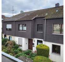 Großzügiges Einfamilienhaus - 549.000,00&nbsp;EUR Kaufpreis, ca.&nbsp; 148,00&nbsp;m&sup2;&nbsp;Wohnfl&auml;che in Leonberg (PLZ: 71229) Eltingen