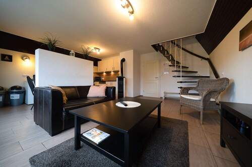 Wohnbereich - Mehrfamilienhaus, Wohnhaus mit 77,00 m&sup2; in Weener zum Kaufen