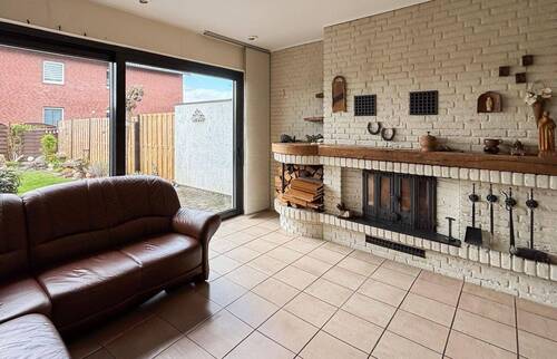 Kaminzimmer im Anbau mit Zugang zum Garten - 5 Zimmer Reihenmittelhaus in Versmold