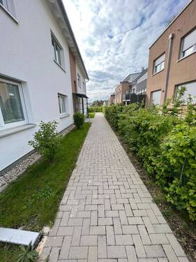 4 - Etagenwohnung mit 65,80 m&sup2; in Altbach zur Miete