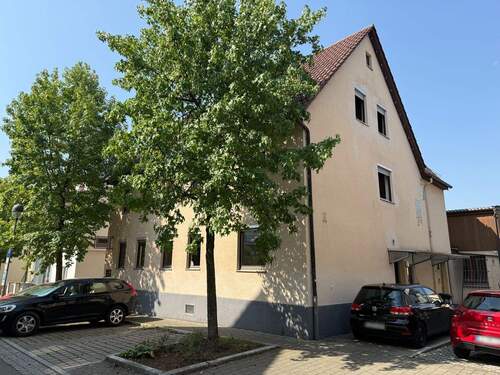 Außenansicht - Wohn- und Geschäftshaus mit vielen Möglichkeiten in Ortslage von Plochingen zu verkaufen!