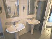 Bad 2. Bild im Erdgeschoss - 