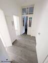 Flur (EG-Wohnung) - 