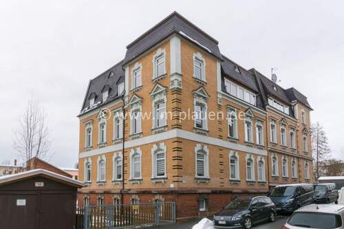 Hausansicht - Etagenwohnung mit 60,80 m² in Plauen zur Miete