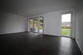 Wohnbereich mit Ausgang auf die Terrasse - 3 Zimmer Terrassenwohnung zur Miete in Hagen