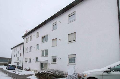 Außenansicht - Sofort bezugsfrei und frisch renoviert! 1 Zimmer ETW mit Terrasse und Garten