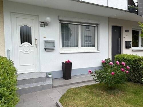 Bild 1 - Saniertes Reihenmittelhaus - 239.000,00 EUR Kaufpreis, ca.  56,00 m² Wohnfläche