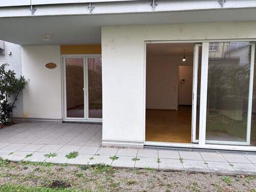 Blick aus dem Garten - Etagenwohnung mit 63,00 m&sup2; in Offenburg zum Kaufen