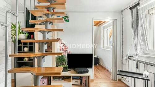 1. OG Wohnzimmer 2 - 