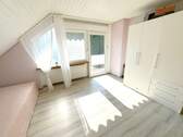 Schlafzimmer 4 - 