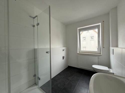 Badezimmer - Etagenwohnung mit 71,50 m&sup2; in Rot am See zur Miete