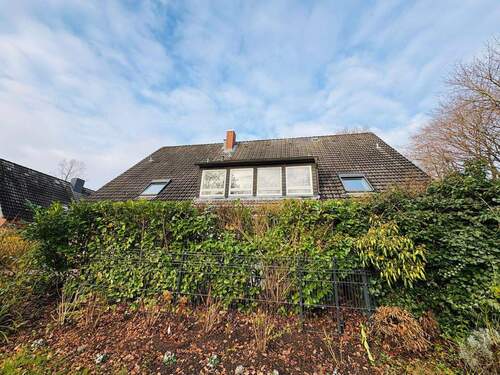 Haus von der Straßenseite - 