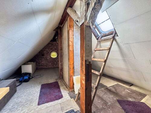 Blick in den Spitzboden - 