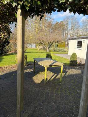 Blick in den Garten.JPG - Doppelhaushälfte mit 132,00 m&sup2; in Neustadt in Holstein zum Kaufen