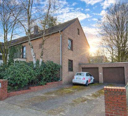 Seitenansicht - 6 Zimmer Einfamilienhaus in Gütersloh